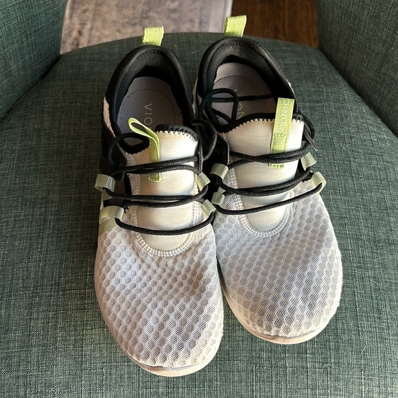 Vionic Women’s adore Active Sneaker Black White size 9 EUC! - Picture 6 of 14